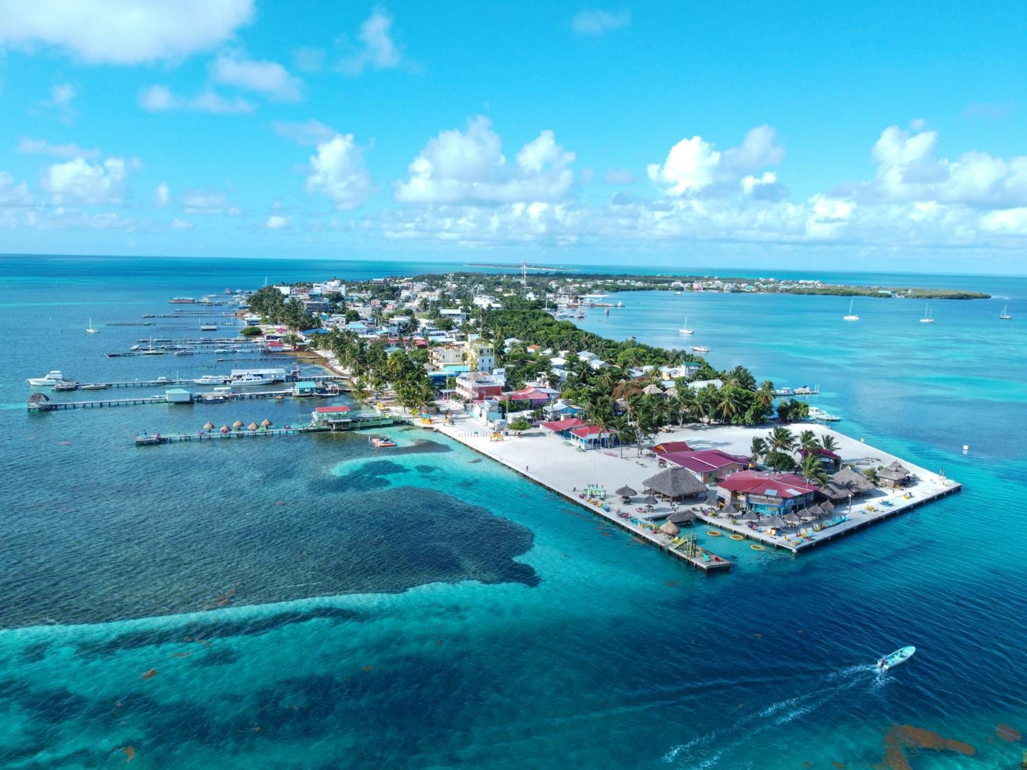 Hidden Treasure Vacation Home Blue Bay Cottage Caye Caulker Extérieur photo